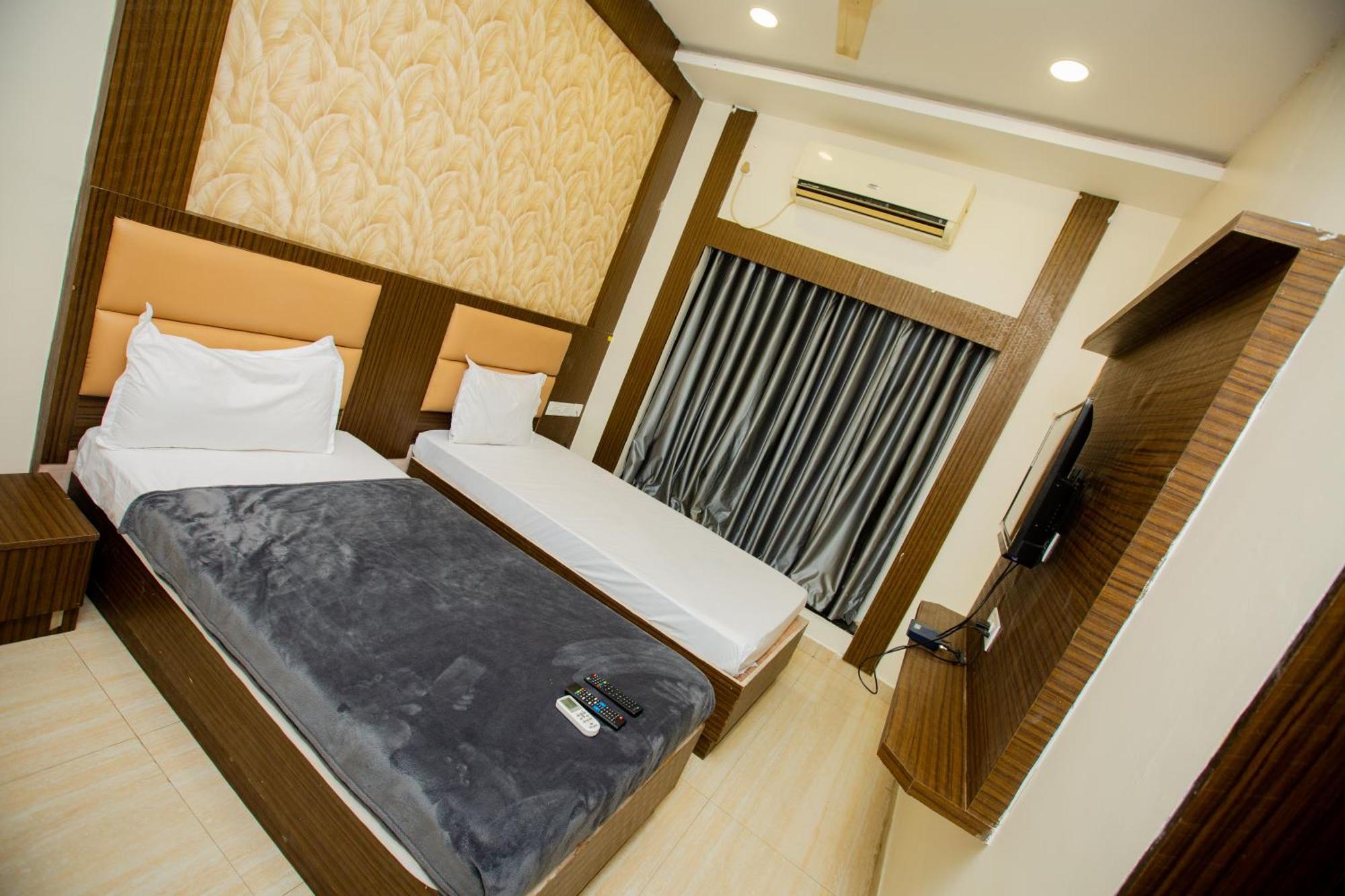 The Park Avenue Hotel - Business Class Hotel Near Central Railway Station Chennai Periyamet Extérieur photo