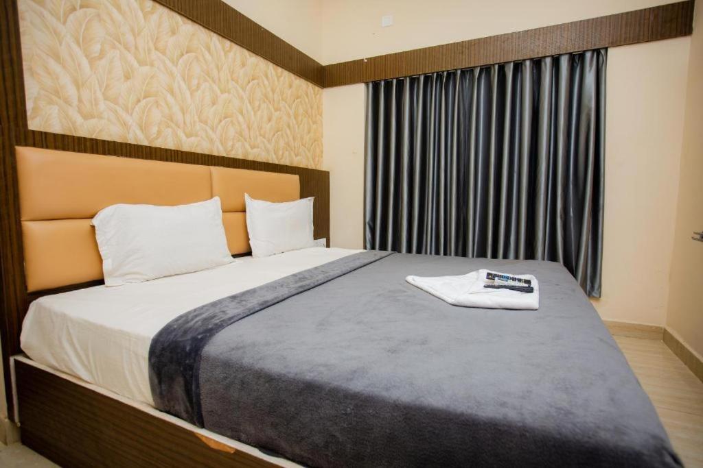 The Park Avenue Hotel - Business Class Hotel Near Central Railway Station Chennai Periyamet Extérieur photo